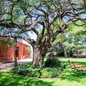 Puerta Del Lobo Lodge